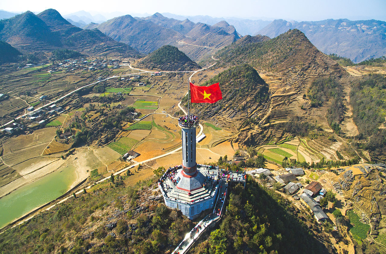 Ha Giang - Lung Cu Flag Tower