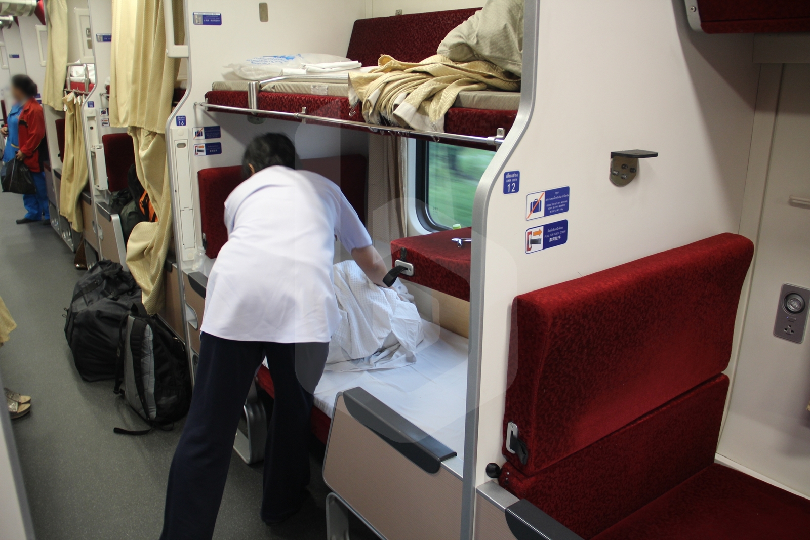 Bangkok to Nong Khai by train