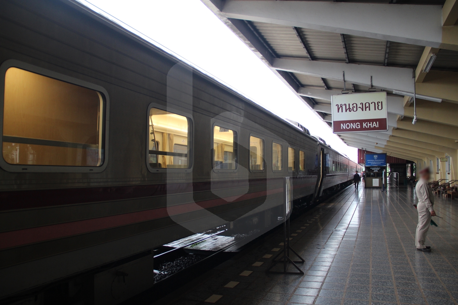 Bangkok to Nong Khai by train