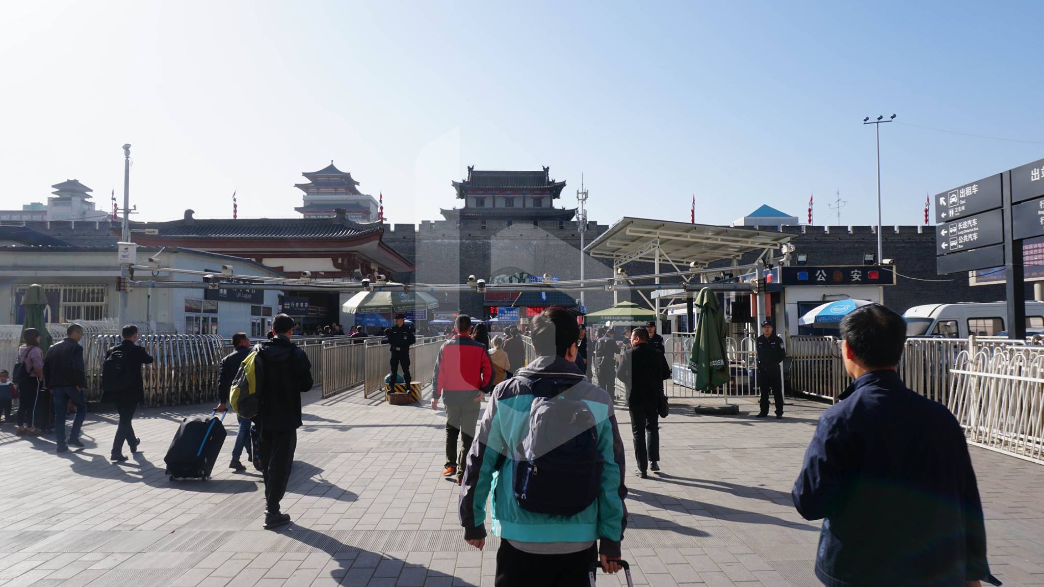 Guangzhou to Xi'an by train