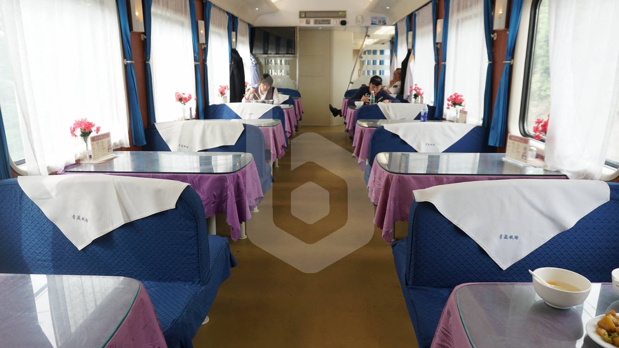 Guangzhou to Xi'an by train