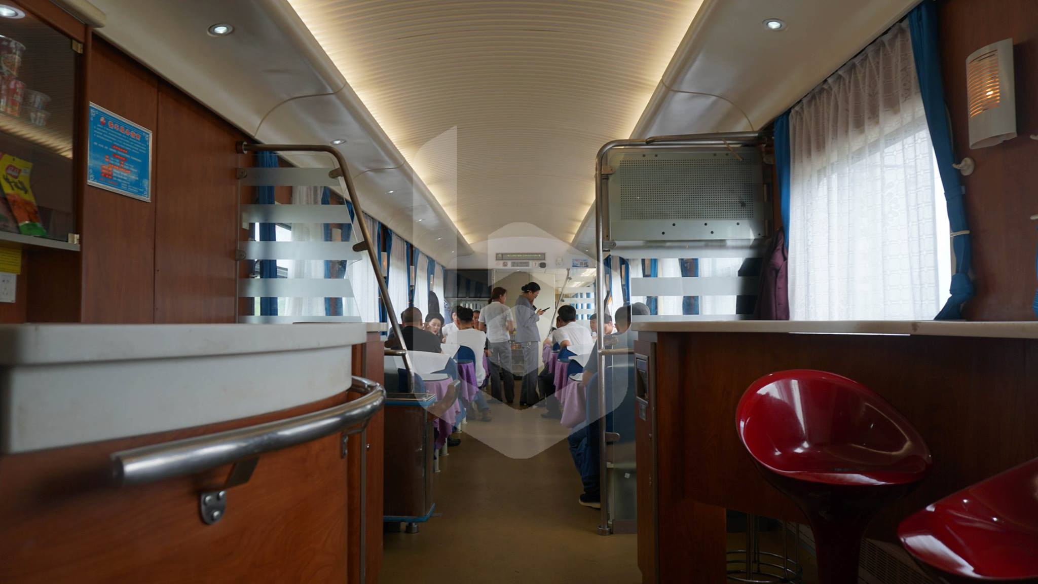 Guangzhou to Xi'an by train