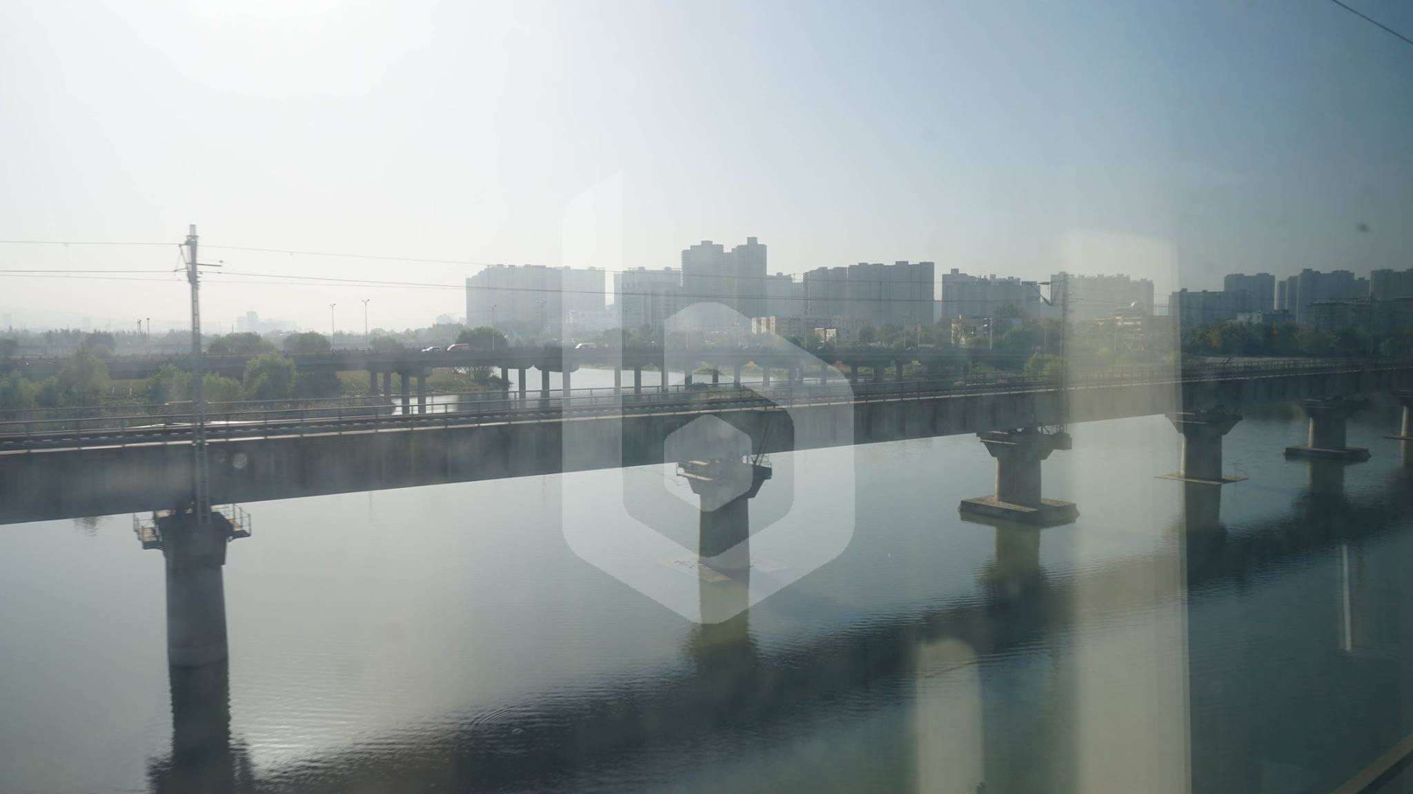 Guangzhou to Xi'an by train