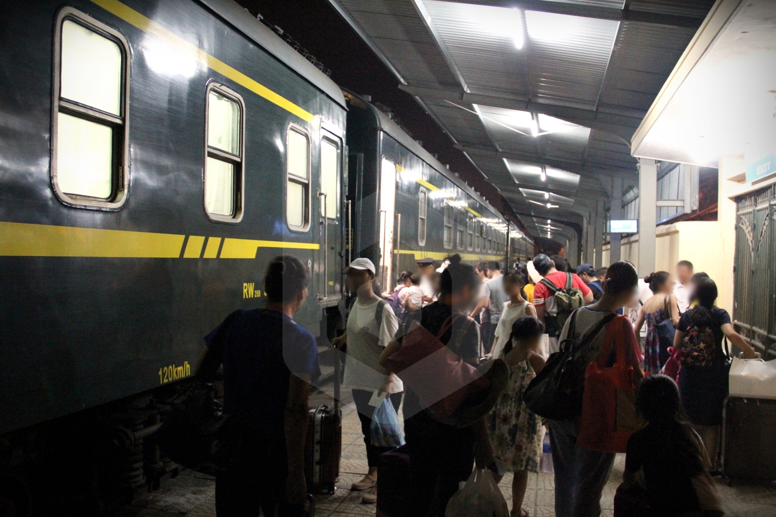 Hanoi to Nanning by train