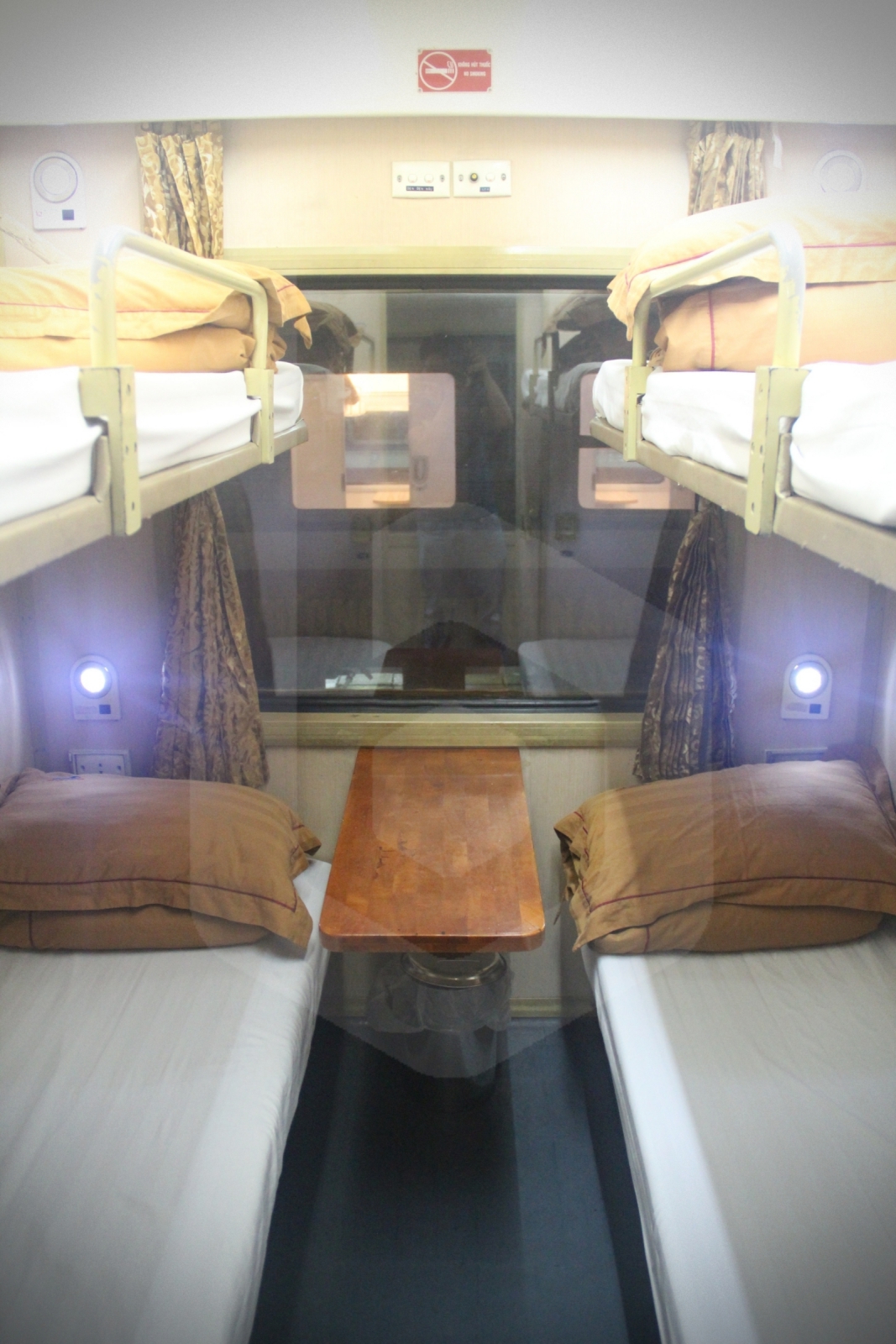 Hanoi to Saigon by train