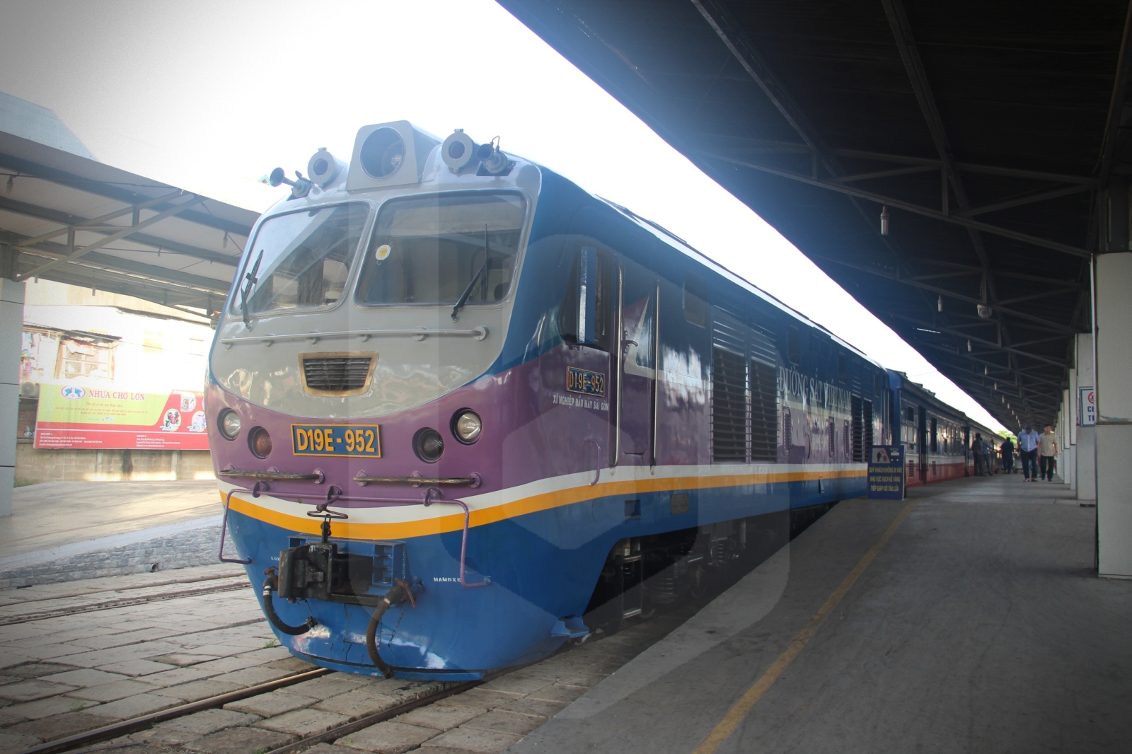 Hanoi to Saigon by train