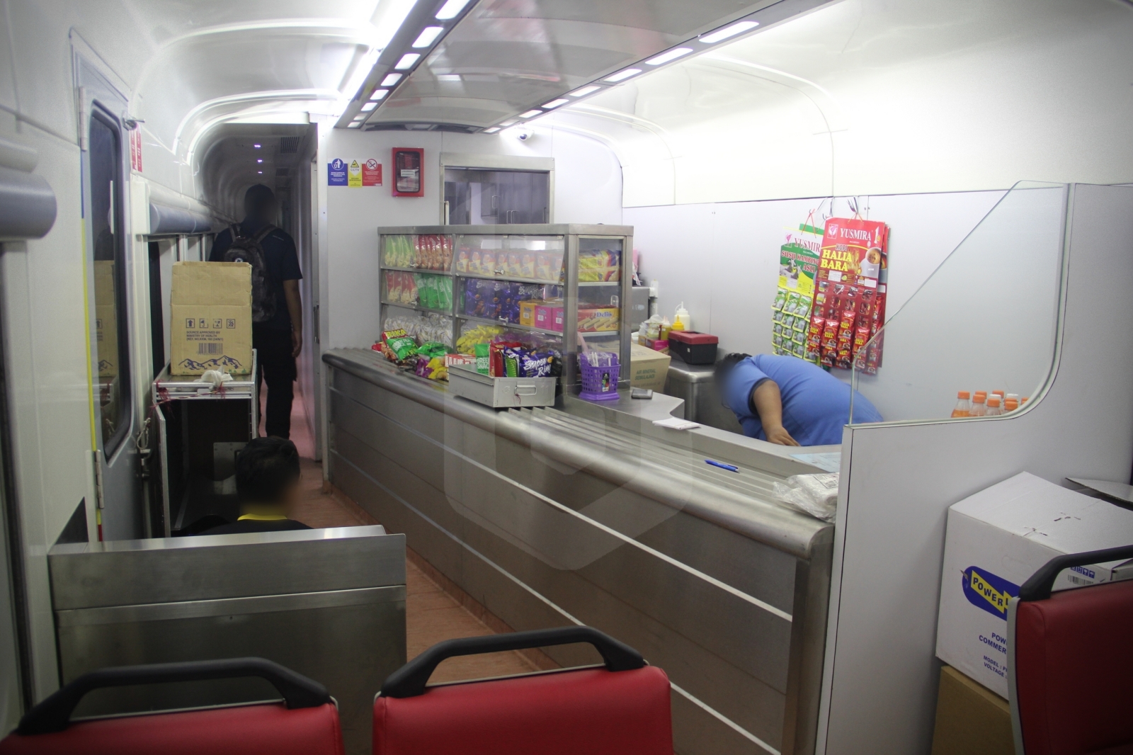 Tumpat and Kota Bharu to Johor Bahru by train