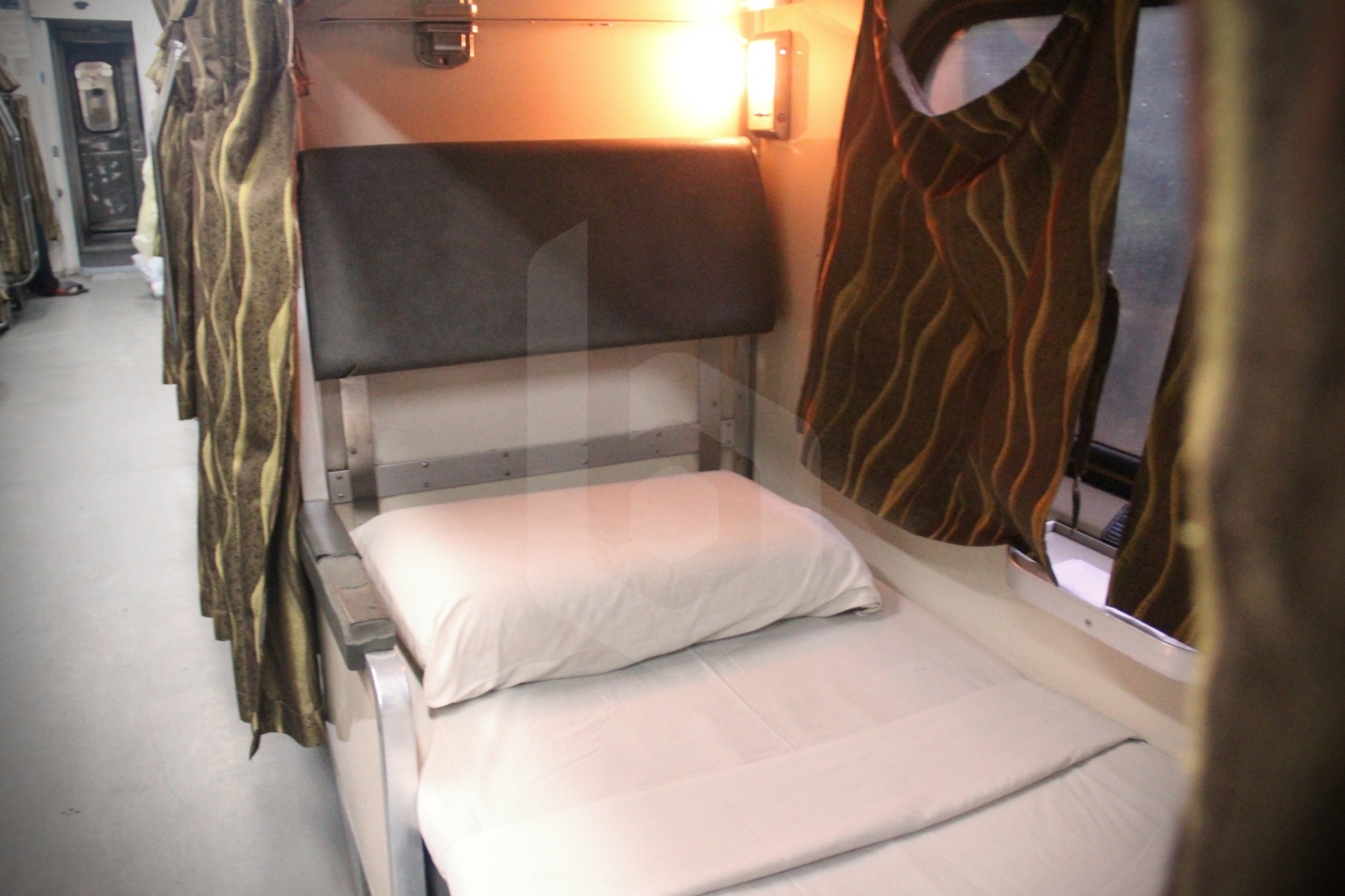 Tumpat and Kota Bharu to Johor Bahru by train