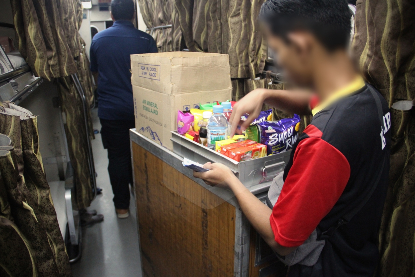 Tumpat and Kota Bharu to Johor Bahru by train