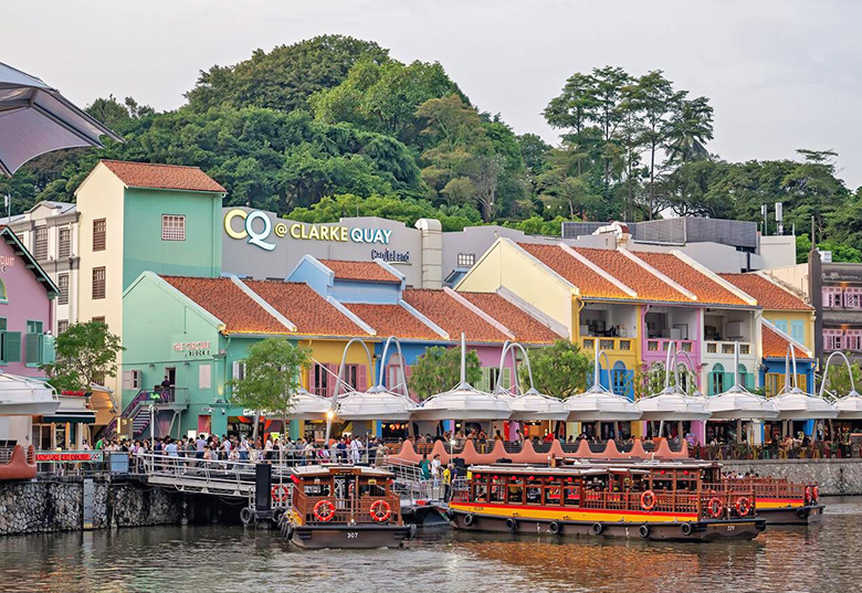 Reserva tus billetes de metro a Clarke Quay