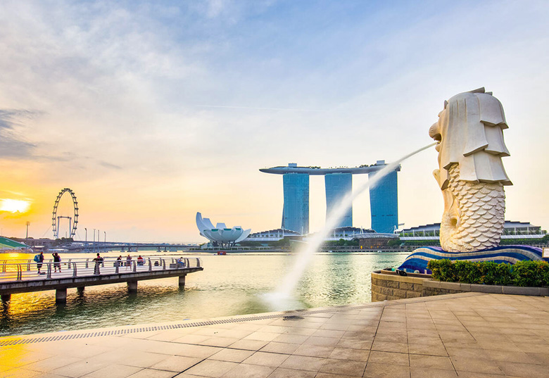 Reserva tus billetes de metro a Raffles Place