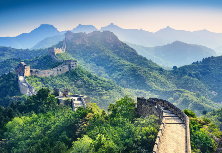 book your train to Badaling