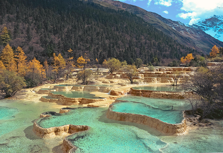 book your train to Huanglong-Jiuzhai