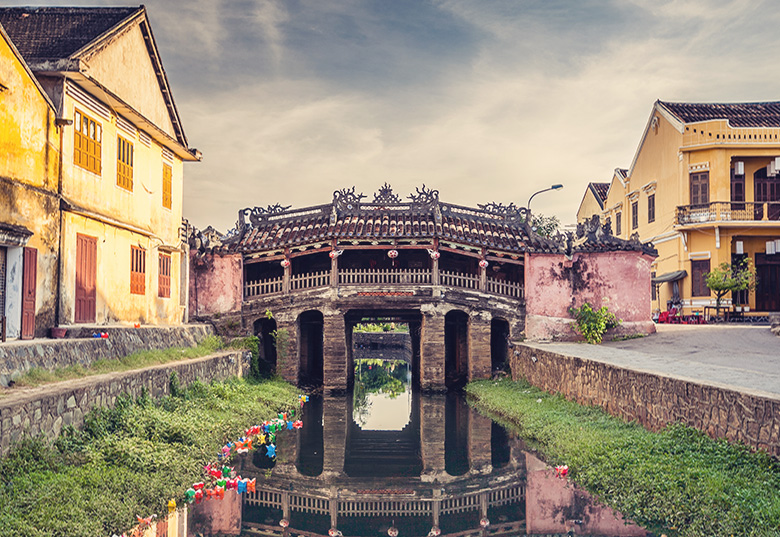 book your bus to Hoi An