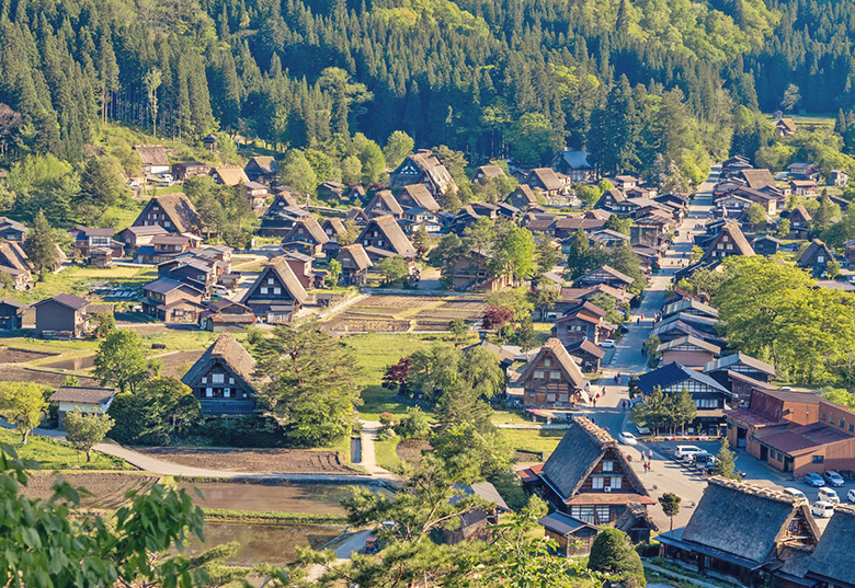 Réservez votre bus pour Shirakawago
