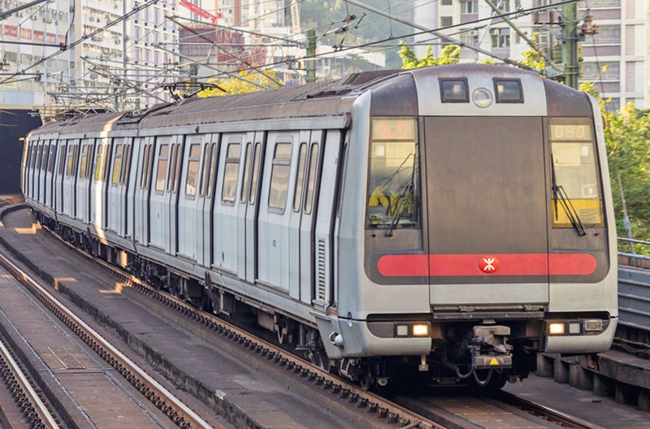 Book your train tickets in Hong Kong