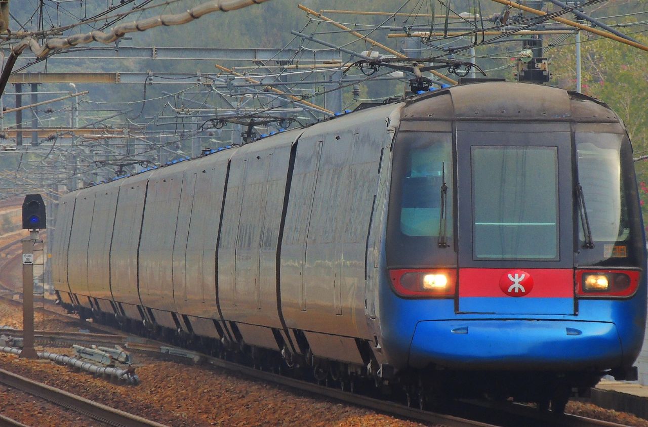 Book your train tickets in Hong Kong