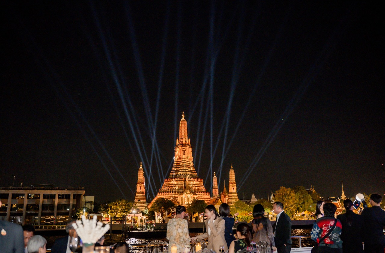Book your boat tour in Thailand