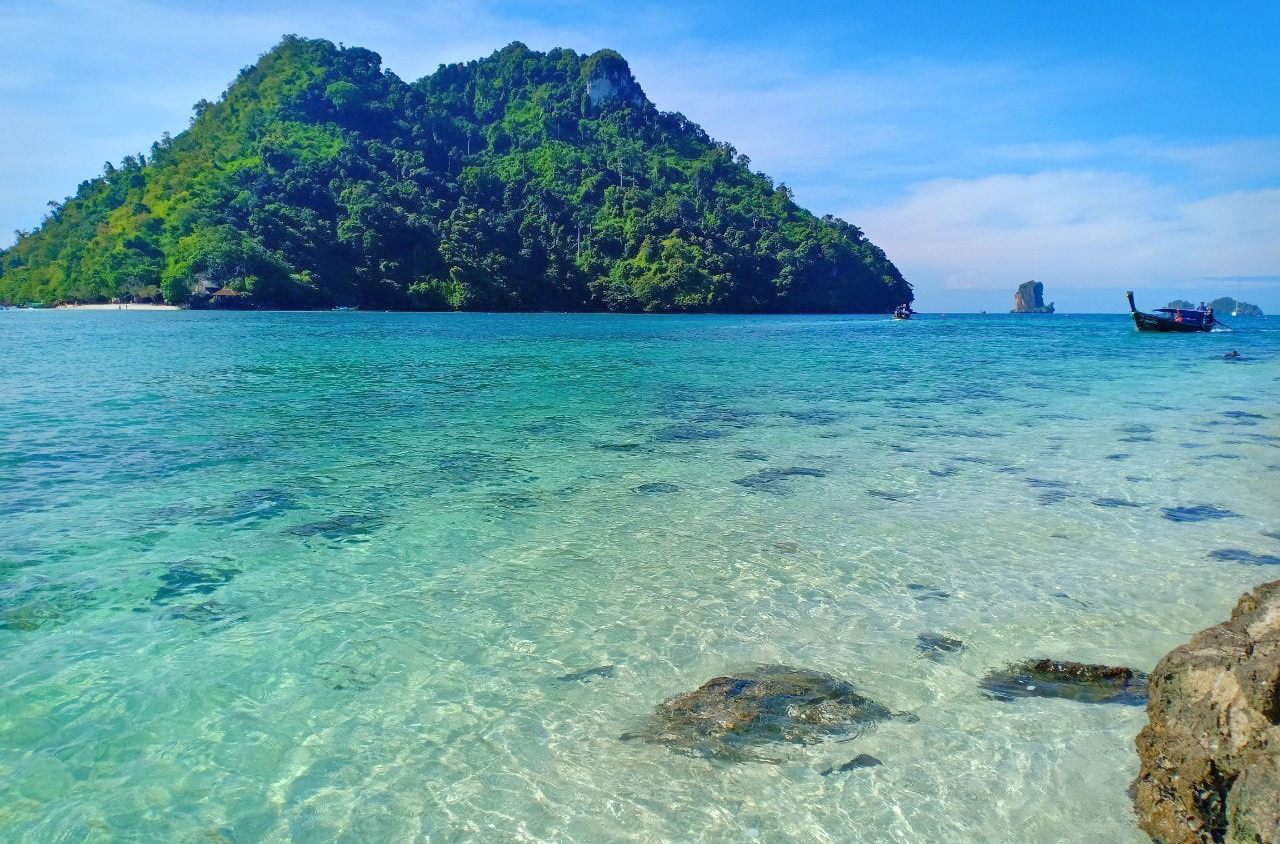 Book your boat tour in Thailand