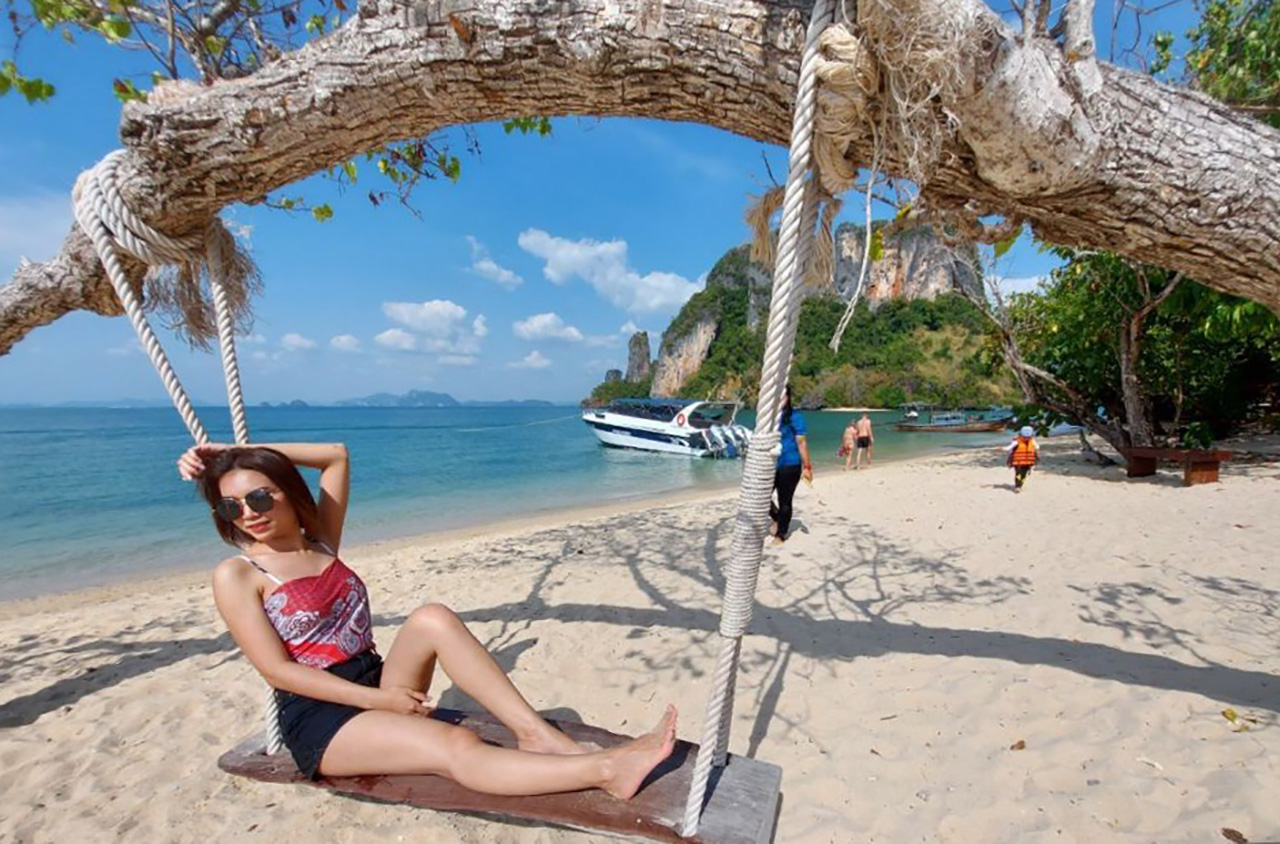 Book your boat tour in Thailand