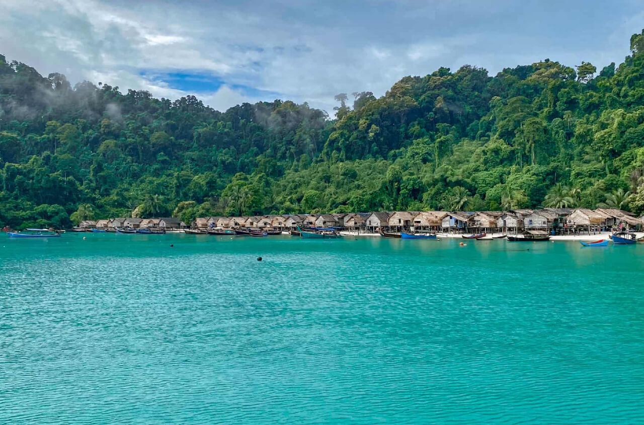 Book your boat tour in Thailand